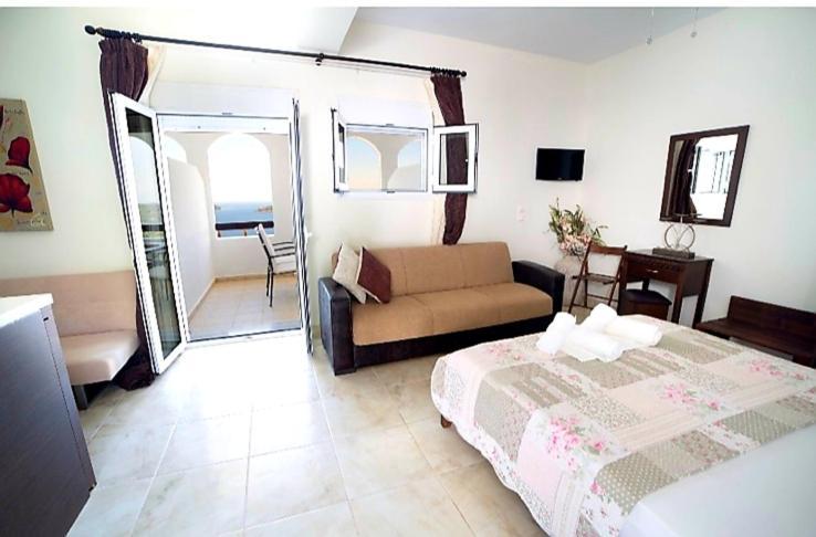 מלון דירות Goldenhill Studios&apartments העיירה סקיאתוס